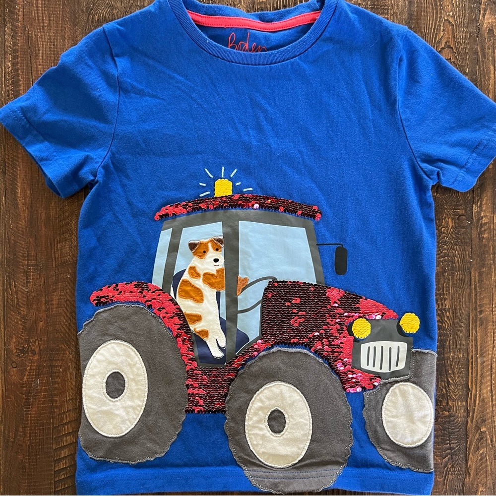 Boden Dog Driving Tractor Sequin Shirt Sz 7-8